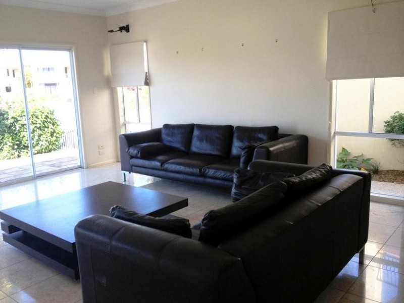 Paradise Point QLD 4216