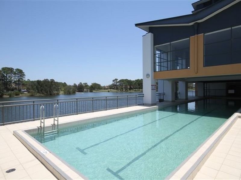 25 Lake Orr Drive, Robina QLD 4226