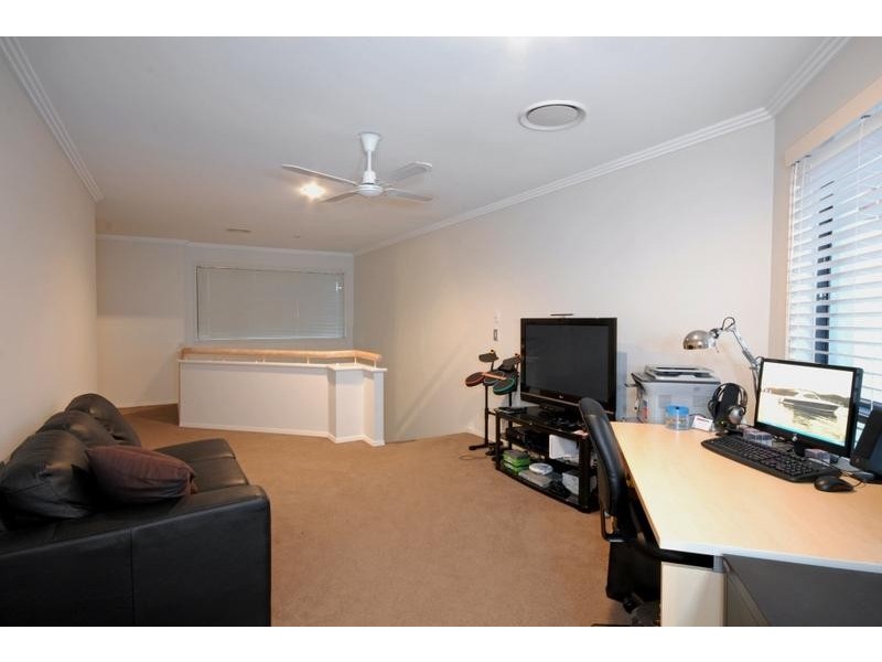 101 Morala Avenue, Runaway Bay QLD 4216