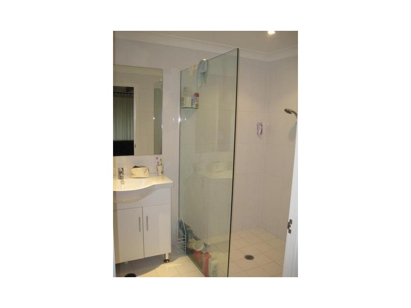 62 Victor Avenue, Paradise Point QLD 4216