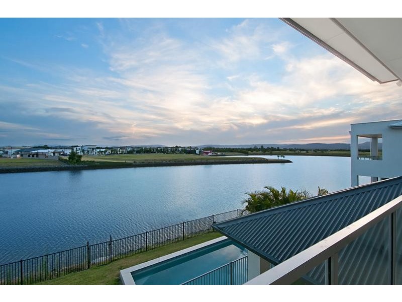 62 Palladium Blvd, Hope Island QLD 4212