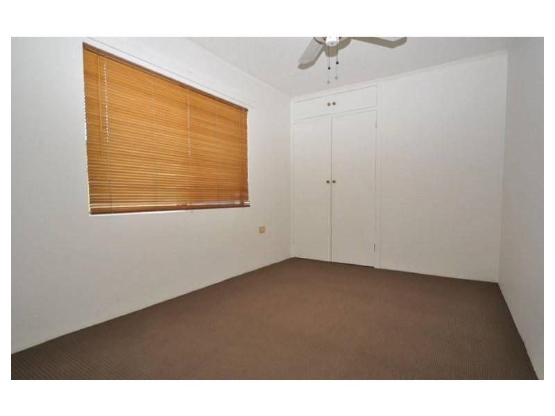 1/16 Nankeen Avenue, Paradise Point QLD 4216