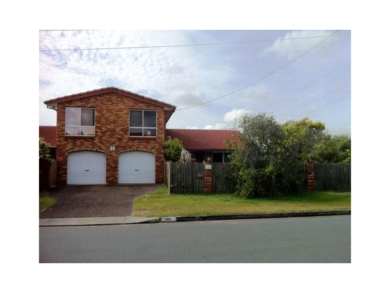 2/49 Markham Avenue, Runaway Bay QLD 4216