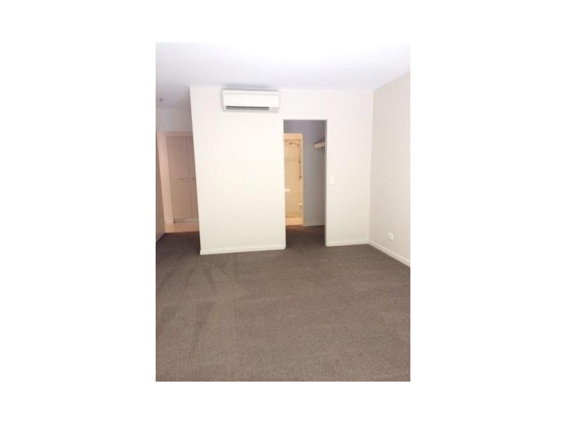 3308/2 Activa Way, Hope Island QLD 4212