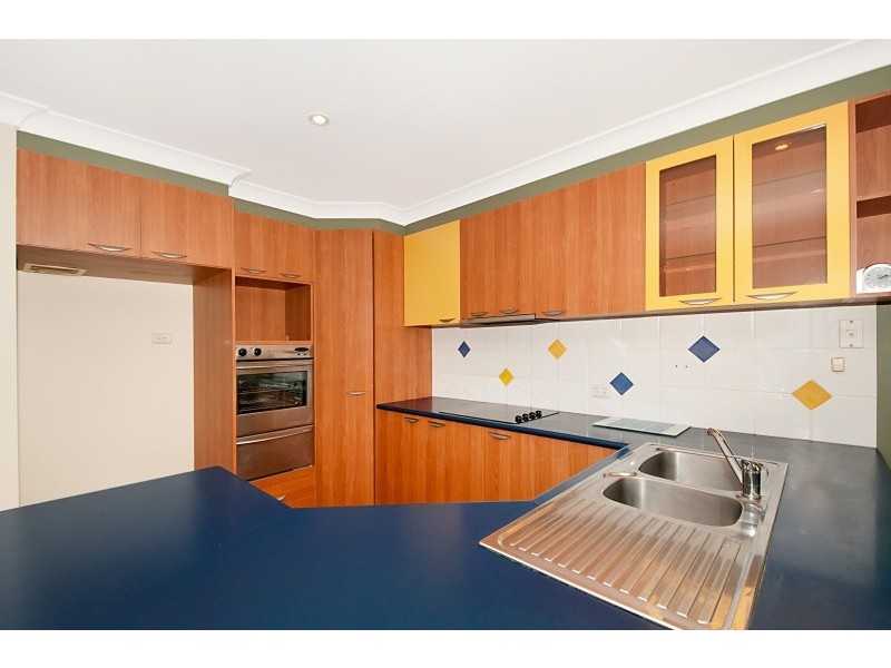 49 Annerley Avenue, Runaway Bay QLD 4216