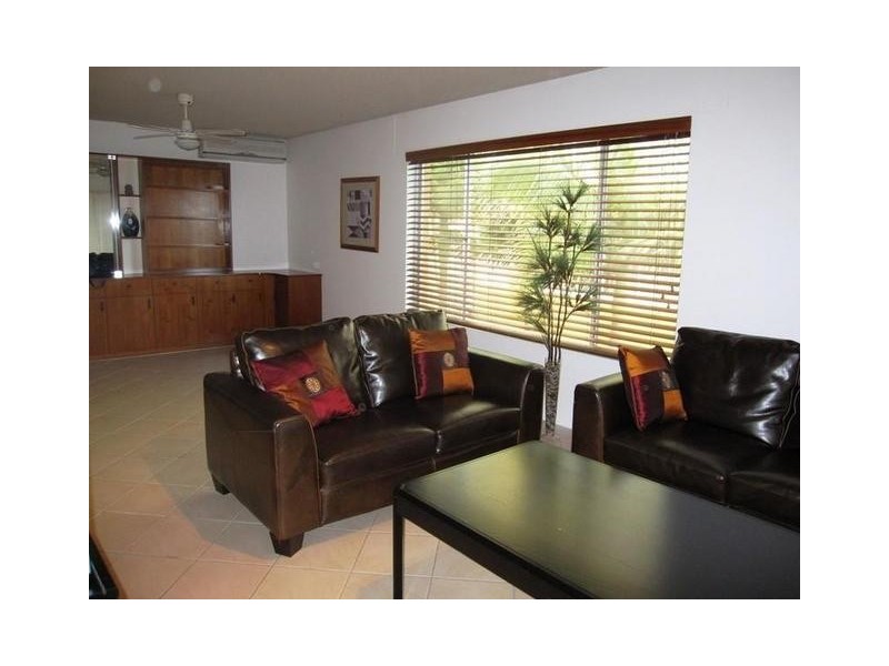 28 Marine Parade, Southport QLD 4215