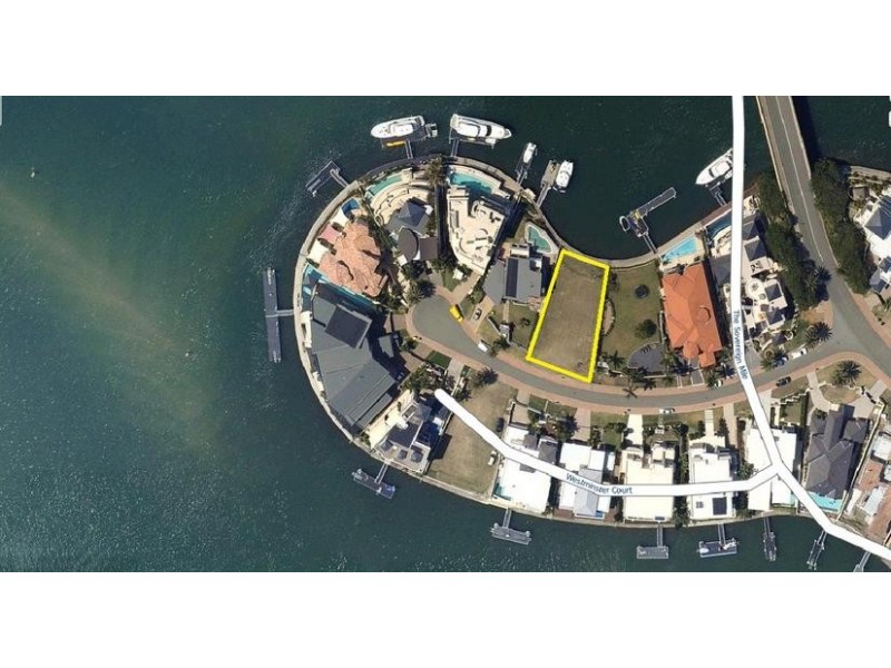 7 Westminster Court, Sovereign Islands QLD 4216