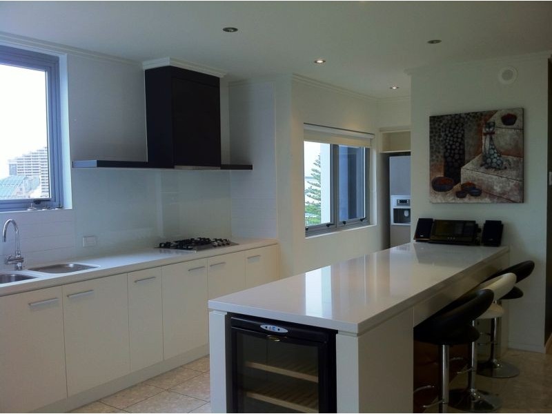 120 Surf Parade, Broadbeach QLD 4218