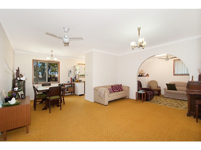 21 Goorawin Street, Runaway Bay QLD 4216