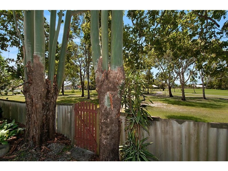 21 Goorawin Street, Runaway Bay QLD 4216