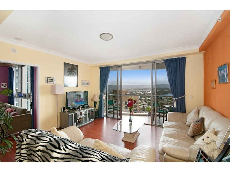 23 Ferny Avenue, Surfers Paradise QLD 4217