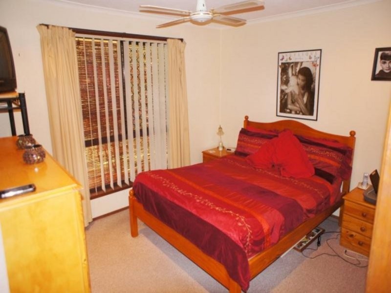 25 Menindee Avenue, Coombabah QLD 4216