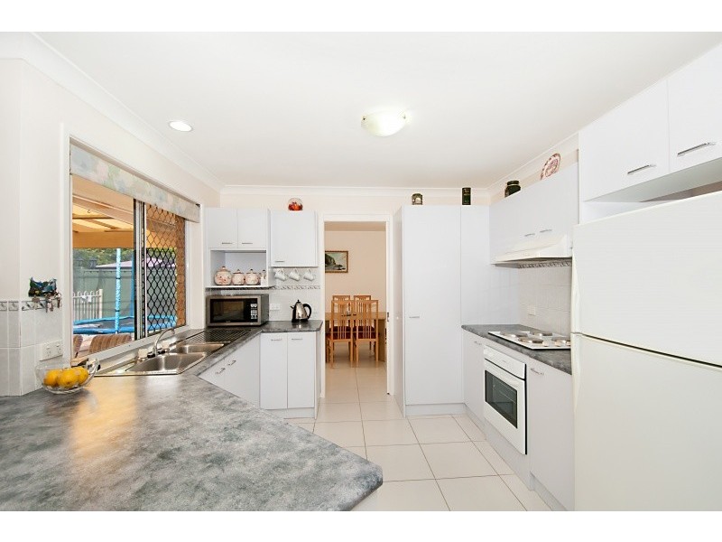 24 Gooding Drive, Coombabah QLD 4216