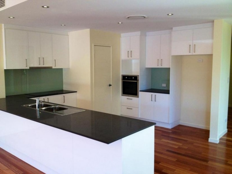 Paradise Point QLD 4216