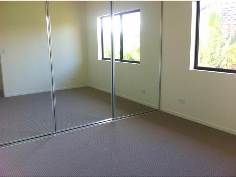 Paradise Point QLD 4216