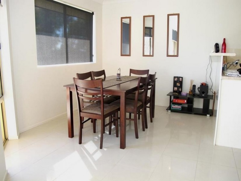 11/35 Huth Street, Labrador QLD 4215