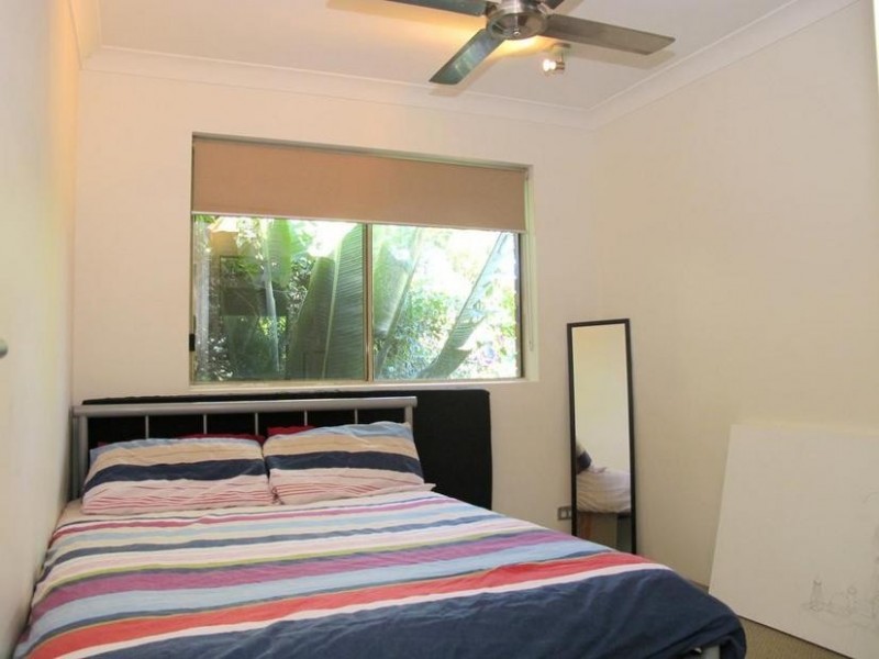 11/35 Huth Street, Labrador QLD 4215