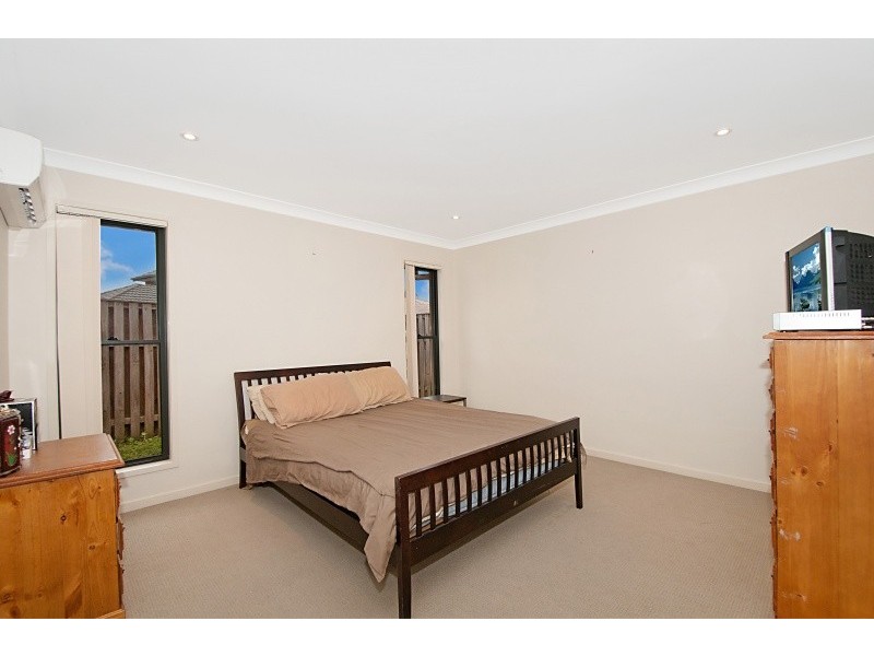 12 Wings Road, Upper Coomera QLD 4209