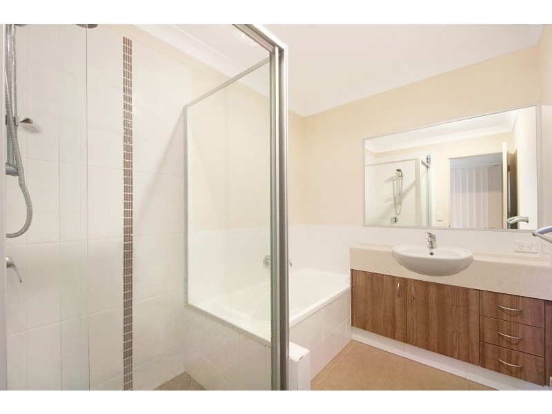 12 Wings Road, Upper Coomera QLD 4209