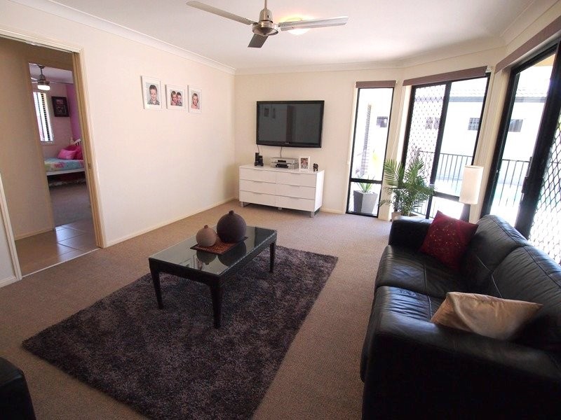 6 Costa Del Sol Avenue, Runaway Bay QLD 4216