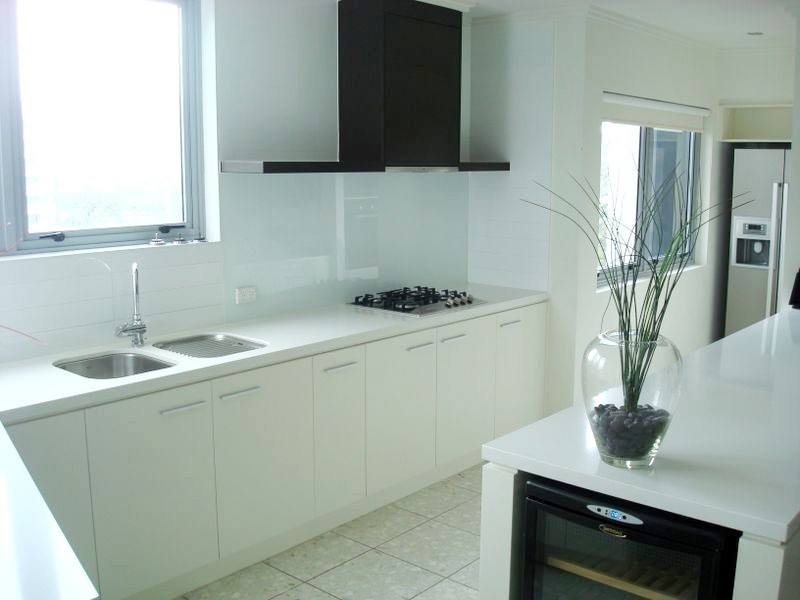 120 Surf Parade, Broadbeach QLD 4218