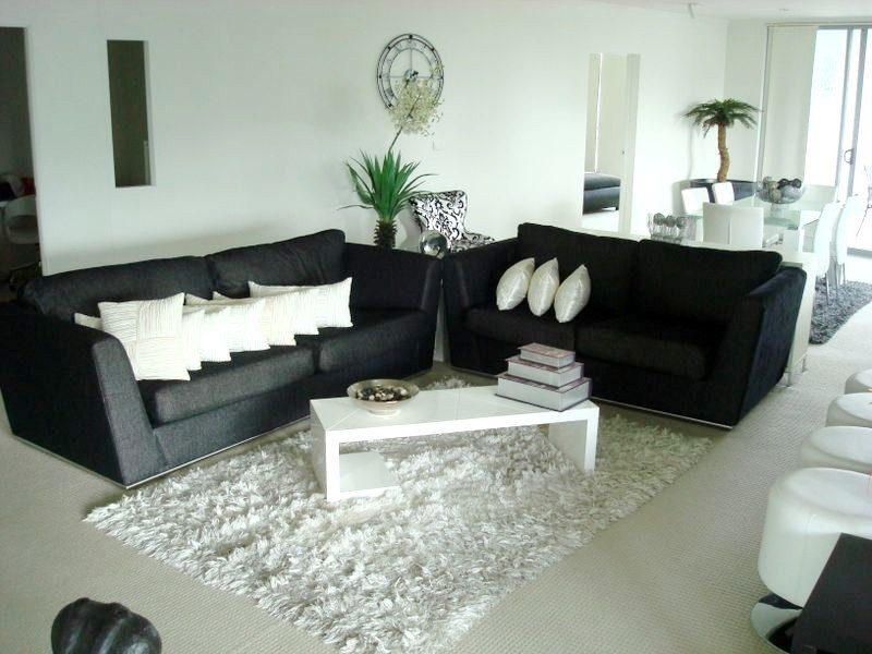 120 Surf Parade, Broadbeach QLD 4218