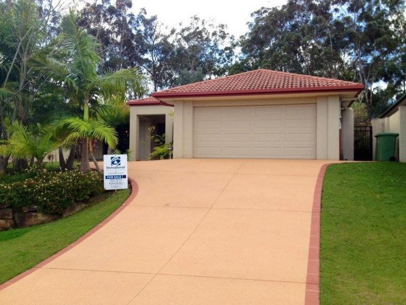95 Arun Drive, Arundel QLD 4214