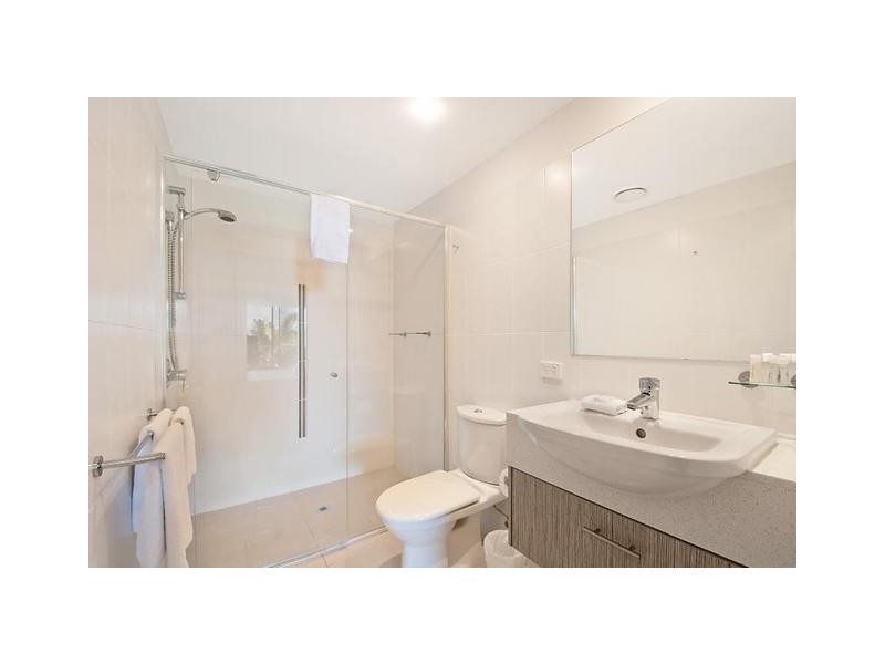 2 Activa Way, Hope Island QLD 4212