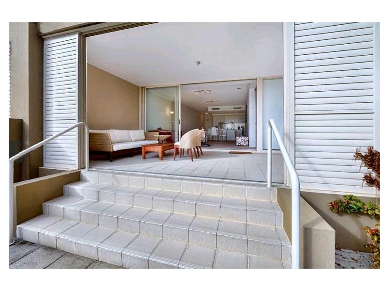 Hope Island QLD 4212