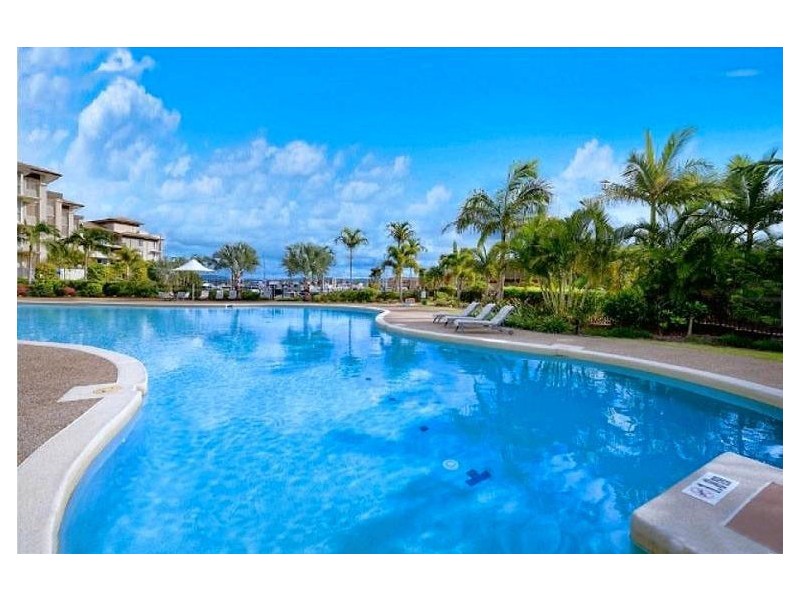 Hope Island QLD 4212