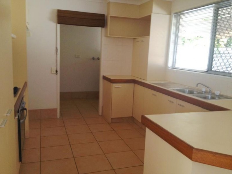 Paradise Point QLD 4216