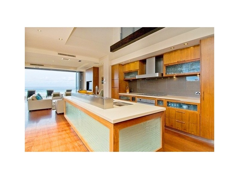 Mermaid Beach QLD 4218