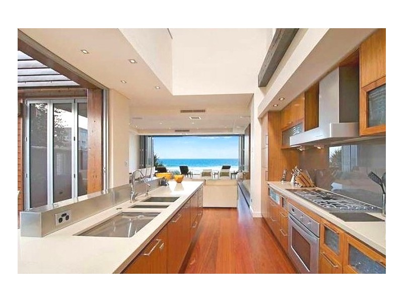 Mermaid Beach QLD 4218