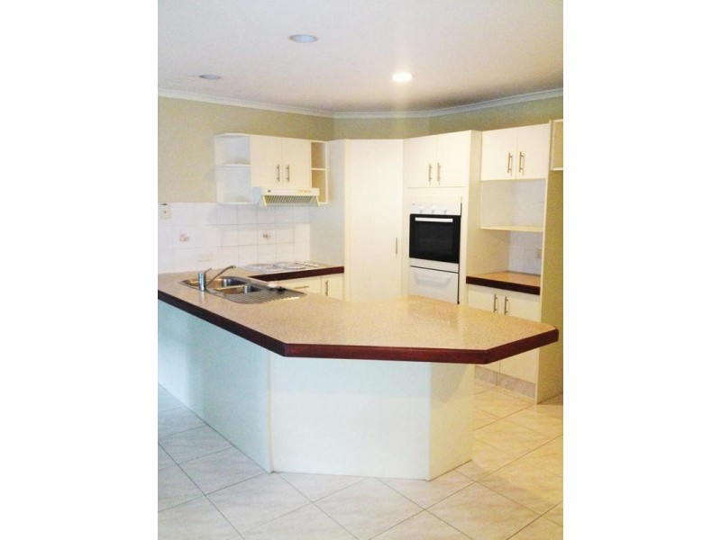 41 Inverness Way, Parkwood QLD 4214