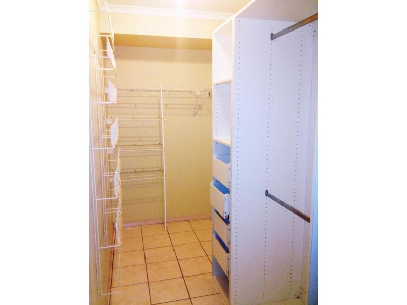 41 Inverness Way, Parkwood QLD 4214