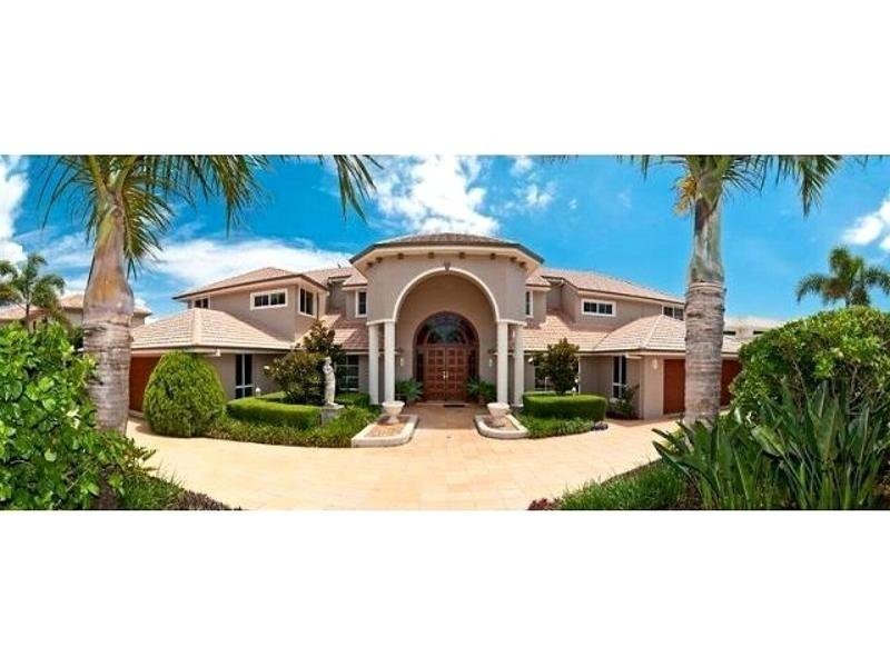 40 The Peninsula, Sovereign Islands QLD 4216