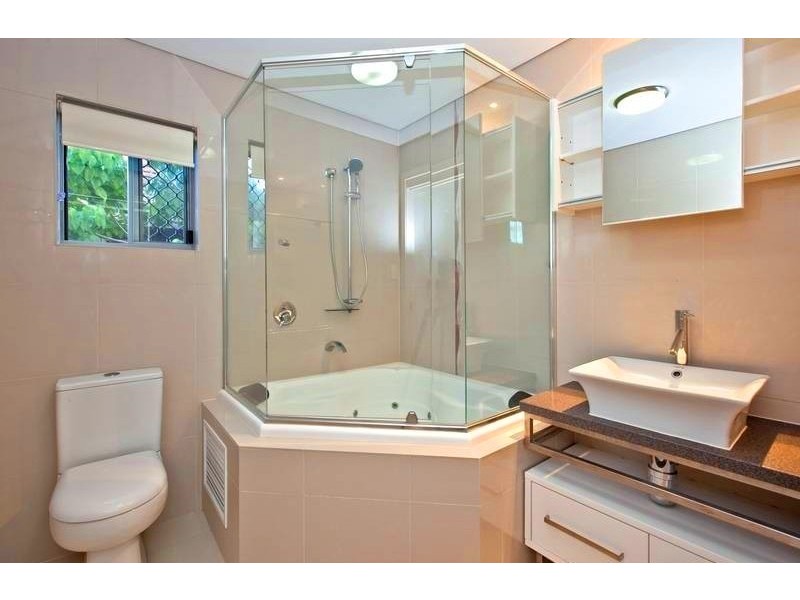 29 Bauer Street, Southport QLD 4215