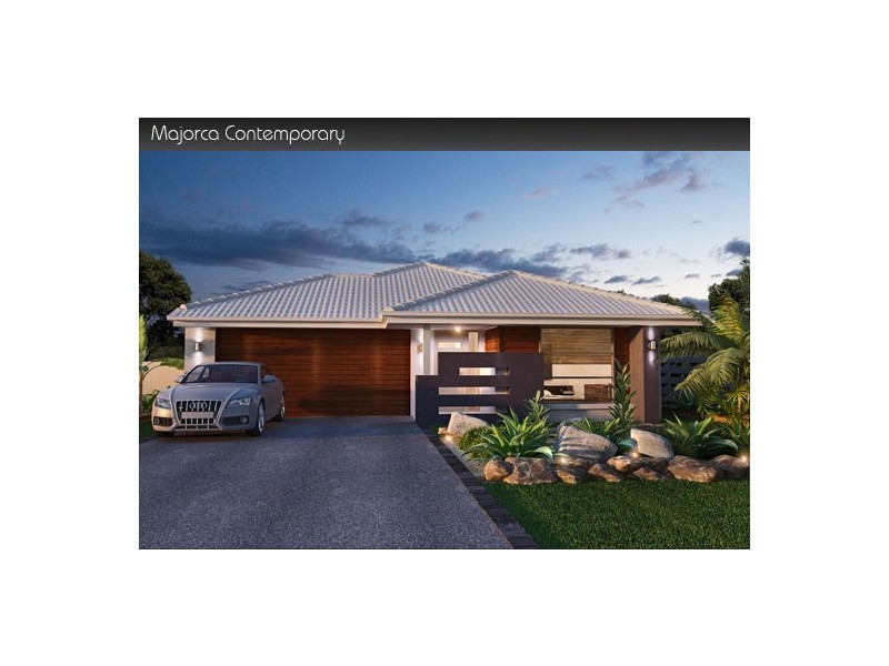 2 Grant Road, Hope Island QLD 4212