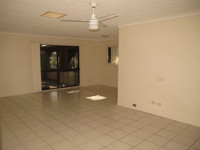 31 Killowill Avenue, Paradise Point QLD 4216