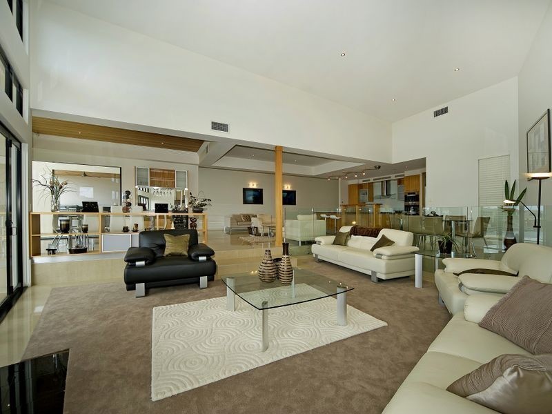 8024 Key Waters, Sanctuary Cove QLD 4212