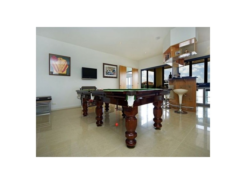 8024 Key Waters, Sanctuary Cove QLD 4212