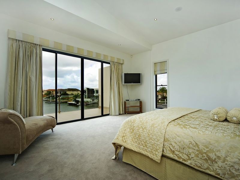 8024 Key Waters, Sanctuary Cove QLD 4212