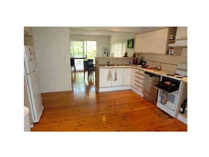 163 Paradise Parade, Paradise Point QLD 4216