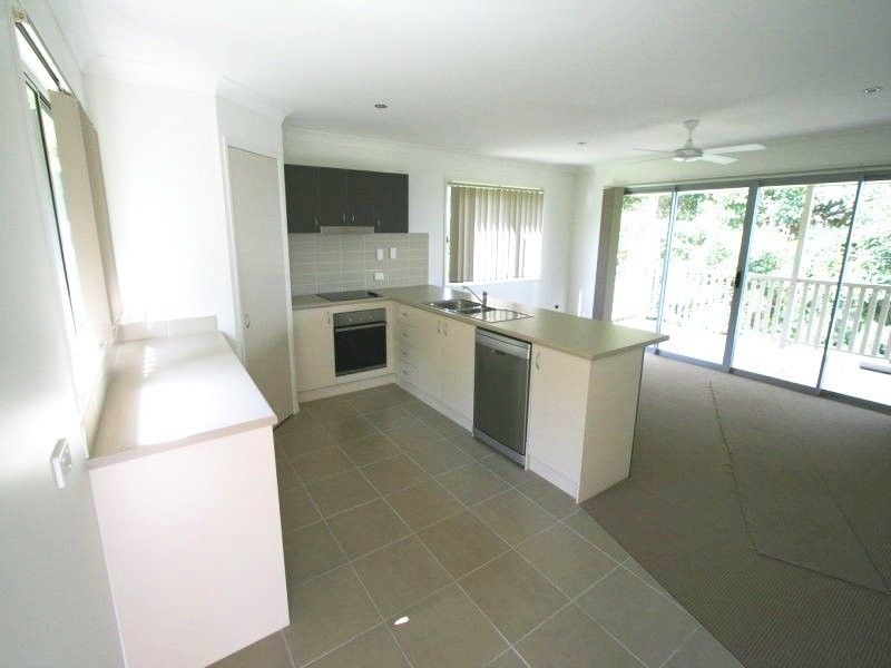 15 Tarlington Lane, Lower Beechmont QLD 4211