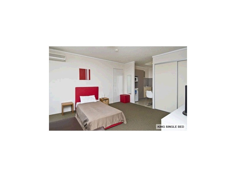 25 Lake Orr Drive, Varsity Lakes QLD 4227