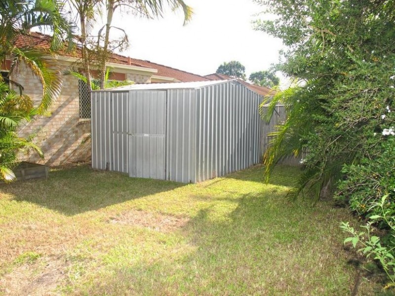 2/9 Crystal Reef Drive, Coombabah QLD 4216