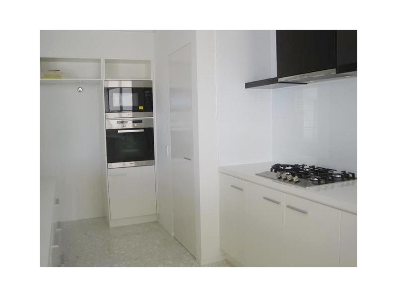 10/120 Surf Parade, Broadbeach QLD 4218