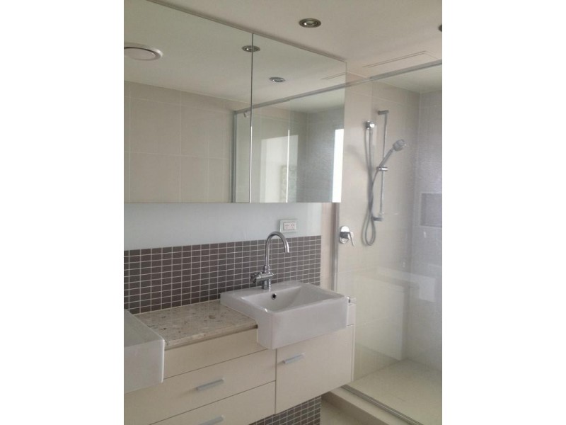 10/120 Surf Parade, Broadbeach QLD 4218