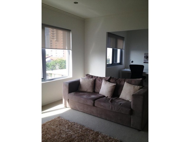 10/120 Surf Parade, Broadbeach QLD 4218
