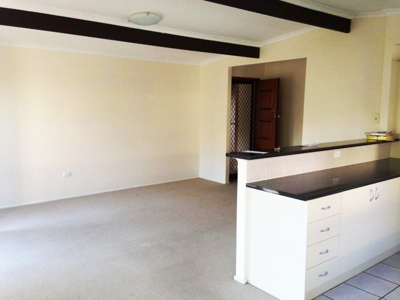 49 Victor Avenue, Paradise Point QLD 4216